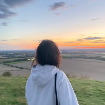 miabucket's profile picture. Trainee Journalist at Nottingham Trent University
CBJNews
Kent
F1 fan, Bookworm,Travel, Plant enthusiast 
Enquiries miaborkett@yahoo.co.uk