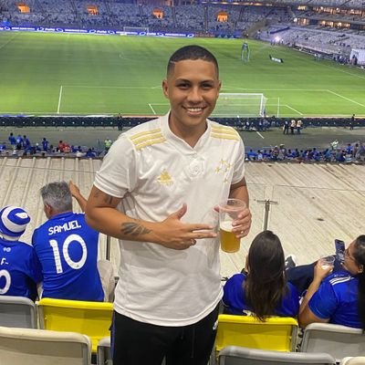 24 • BH • MINHA OPINIÃO SOBRE FUTEBOL!

TORCEDOR DO CRUZEIRO💙🤍
POLITICAMENTE INCORRETO💀💀