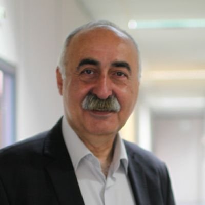 Rojnameger / Gazeteci (Büyük çoğunluğu Kürt basını, bir kısmı da muhalif devrimci basında geçen gazetecilikte 37 yıl.)
https://t.co/0QISM7z3b3
