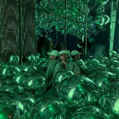 DM_Bailes's profile picture. extraordinarily ordinary