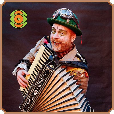 Accordionist, songwriter, poet, composer, writer.  Music & Merch available at https://t.co/UlCQ3zyaS2 Book tarot readings at https://t.co/JOrTLOZdQc