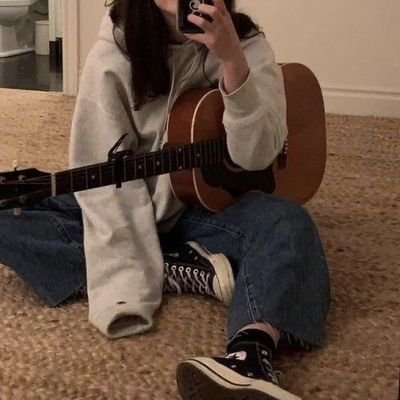 clooudywinter Profile Picture