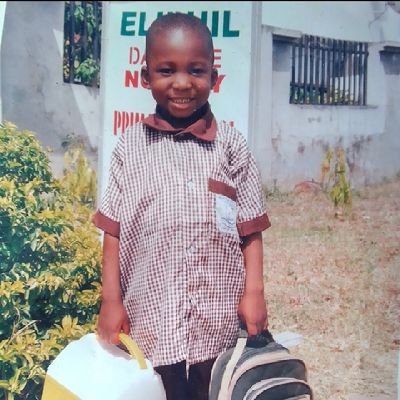 A poor boy,but rich in thoughts|
A student 🧑‍🎓|a blogger|loves entertainment esp.soccar |
Quotes: Thing Big 🧠