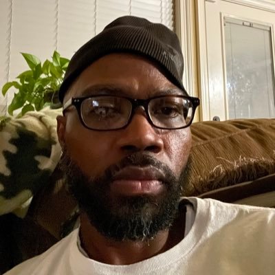 Mokevia's profile picture. 