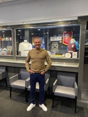 IanGrif27427385's profile picture. 