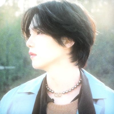 jeonz4va's profile picture. sassy jungkook is my fav genre