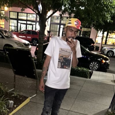 MoeJLR's profile picture. 