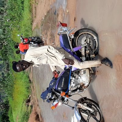 كنا نفتقد الوطن وكانت الثورة هي الامل الذي بدأ الشعب بعد ثلاثين عاما من غياب السودان 🇸🇩