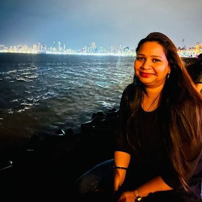 arpitasingh0911's profile picture. Don't let anyone dim your shine.