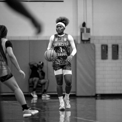 5’6 PG 🏀Team LEX 15u premier 3SSB 5’6 Gaurd North Crowley HS C/O 2026