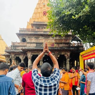 मेहनत ही एक मात्र रास्ता है,जिससे लक्ष्य की प्राप्ति की जा सकती है।
सत्य ही जीवन है।🚩🚩