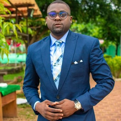 emmanuelkalcio's profile picture. Fan du Real Madrid | Mindset | Community Manager |Amoureux de technologies | Licencié en Lettres Modernes Françaises. Ingénieur des travaux informatiques Bac+3.