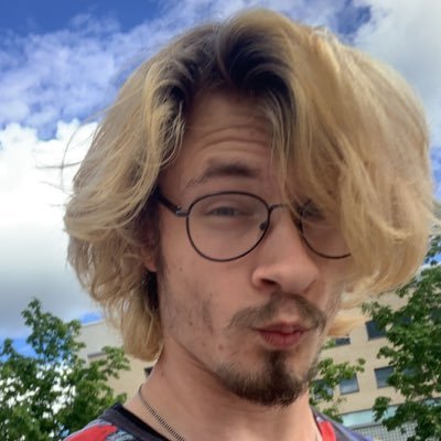 addepaddes's profile picture. Welcome to my depressing side of the internet with a touch of reposting and promoting🫰🏼🕹️

Newly awoken streamer at https://t.co/iii8ihNcbd 
4pm (GMT+2)