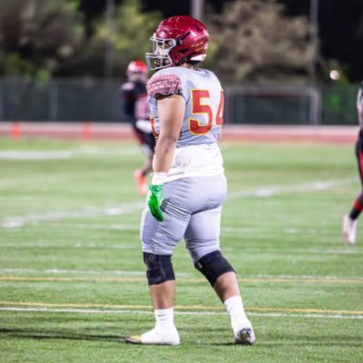 #JUCOPRODUCT | 5’10 260lb Offensive lineman/DT (can play all the positions on the Line) | Heart over Height🤙🏽 | Spring grad | 2/2 | jacorydallas721@gmail.com