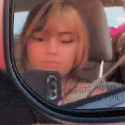 CrybabyKenmas's profile picture. what can I say? I'm a writer.
 Kill with the speed of my hands. 
Cry with the soul of my pen.