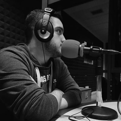 Pablodelacelle's profile picture. Periodista en continua formación👣
🎙Dirijo @EstudioBetis_
✍Redacción en @Coliseovb
@Triunfemos1
Antes en @OndaBética 📻