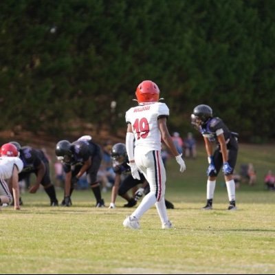 Blake bass middle school c/o 28 🏈 cb/wr 🏀pg/sg 5’7 /3.8 gpa