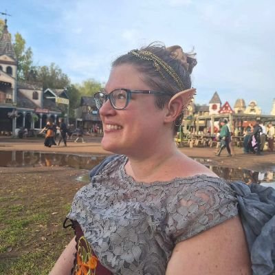 Walking exclamation point. Says lovely too often. demi/bi, librarian, giver of hugs. She/her. Sex & science positive. 37. Witchy. hrpf.