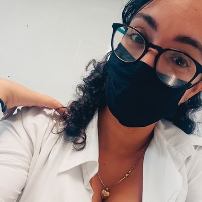 DraBettyCY's profile picture. Doctora Endocrinóloga. Enamorada de mi bella Isla, #Cuba, con la sangre roja y el ❤️ a la izquierda, siempre en defensa de la verdad. #DeZurdaTeam 🇨🇺