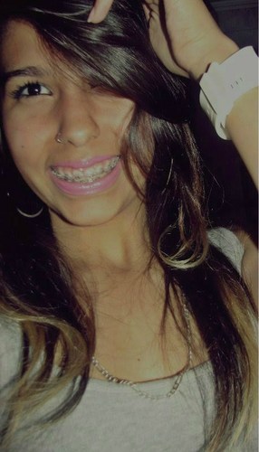 Taurina, 15 anos, boba e feia, amo chocolati ;9. Follow-me? Thanks. Best do @ManoNeguinho s2'