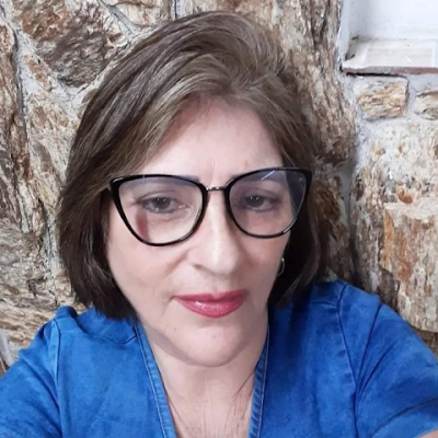 VeraB37530's profile picture. Espalhando boas vibrações! 😎