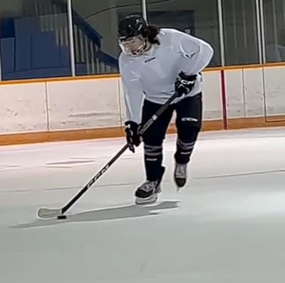 16
6,1
HOCKEY 🏒
may my ankles be sturdy and my dangles be dirty amen