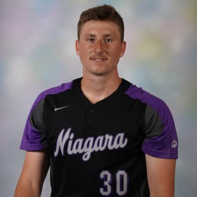 Hilton / @niagarabase ‘26 / 6’5 225 lbs / 19