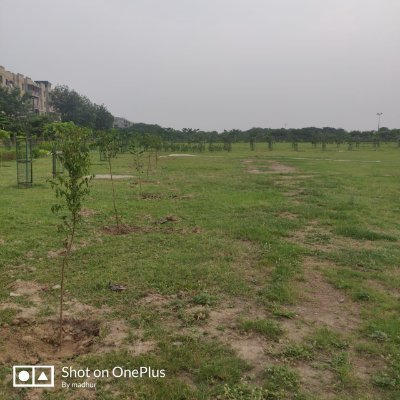 Balprada, a small commune of like-minded people committeed to issues relating environment, was formed in 2001. It has planted over 7000 trees in Delhi.