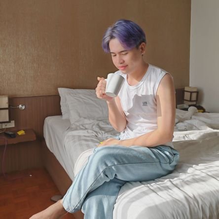 tearlaiger_vv's profile picture. BTS TXT 🥰💗