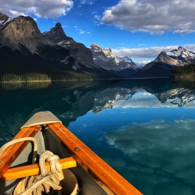 widely considered one of Canadas premier guided Trout fishing companies. We specialize in fly fishing the scenic and pristine waters of Maligne Lake.