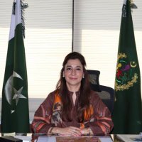 Ayesha Raza Farooq(@AyeshaRaza13) 's Twitter Profile Photo