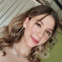 Esra (@__esss_) 's Twitter Profile