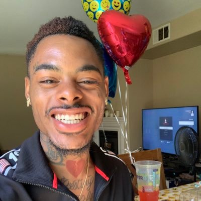 SUN/SON of god ☀️Music Artist/CEO owner of Chase The Bag Records Independent label and Artist Forex Trader join my telegram for Trading signals NFT Seller