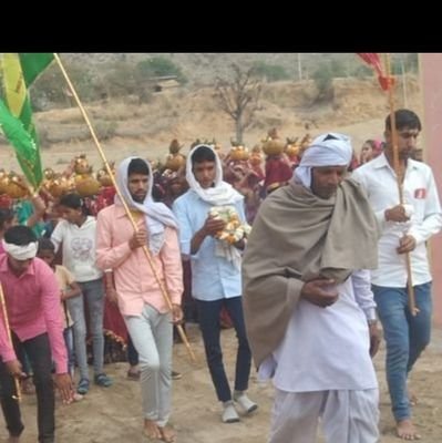 MukeshR28196's profile picture. 