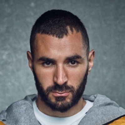 𝓛𝓮 𝓖𝓸𝓵𝓭𝓮𝓷 𝓕𝓾𝓶𝓲𝓮𝓻, 𝓽𝓸𝓾𝓳𝓸𝓾𝓻𝓼 𝓵𝓾𝓲...@FCNantes @RealMadrid @Benzema @rogerfederer @carlosalcaraz 🎬