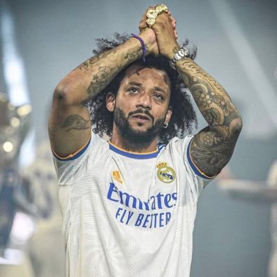 kl4209622196272's profile picture. Lost in a world full of lies !