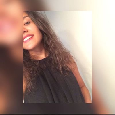 MadaschiViola's profile picture. mi piacciono la pizza, l'ironia e la danza