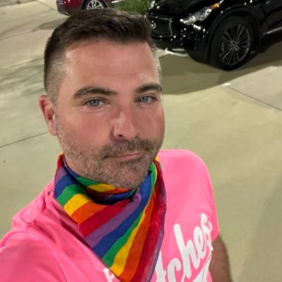 Trying to do my part to fight the GOP and support democracy. Unfortunately live in Texas. Aging but fighting it! 🏳️‍🌈🚫DMs