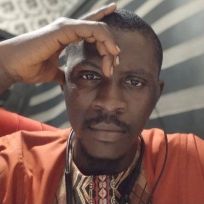 yourdevcomrade's profile picture. 📚 | Student Programmer 
Solving real-life problems with Lines of Code 
AI Enthusiast & Engineer