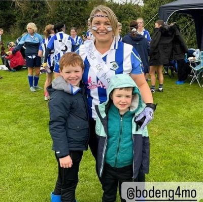 Derry Girl

Mammy of 2 boys 💙💙 

Senior Physiotherapist in Critical Care / Surgical at TUH 🩺

ISCP /CPRC member

Reflexologist NRRI

G4M&O enthusiast