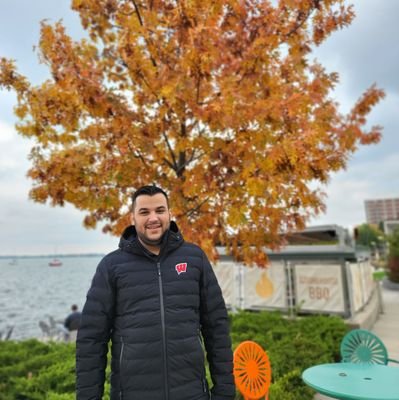 Enriqueortez12's profile picture. 🌍 Leonel Ortez: Donde el café se encuentra con la ciencia y el servicio 🧪☕
Apasionado médico, estratega de laboratorio y scout de corazón,