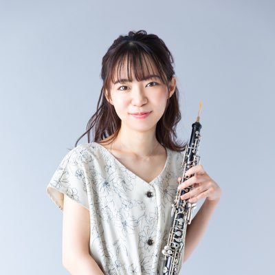 福岡県筑紫野市出身 / 福岡女学院高校音楽科→2021年武蔵野音楽大学卒業 Oboe→2023年秋よりモーツァルテウム Histrical oboe / 色んな時代のオーボエと音楽を勉強しています / photo by Ayane Shindo