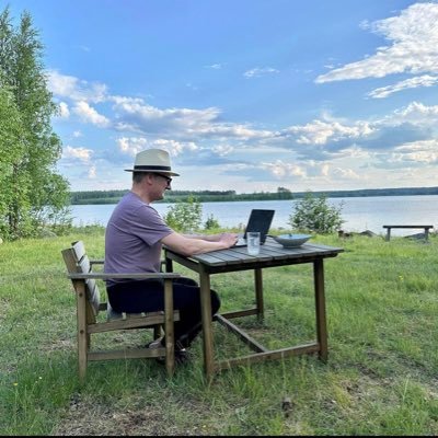 The social media professor | I believe in the future of crypto currency | Golfer 🏌️♂️ ⛳️ . #Trump 🇺🇸