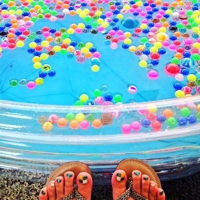 greenandflower's profile picture. 美味しいもの飲んで食べて🍺🍶🍷🍸🍴
キレイなもの見て面白いことして。。。
キャンプ歴10年以上⛺（最近は年２～３回）
茶道は🔰
新潟県が好きです❤
孤独なオバちゃんです😆
リツイ過多です😁
アナタのポストにいいね・リツイするけどフォロー不要よ😄