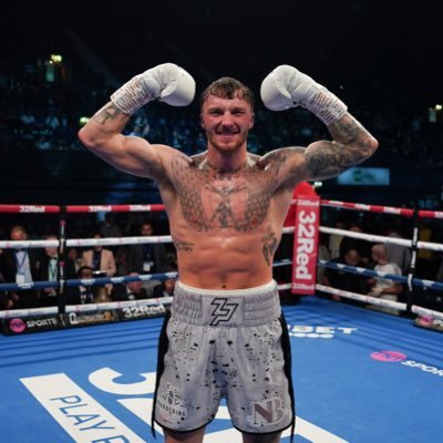 Derby | Professional Boxer 24 wins 17KOs