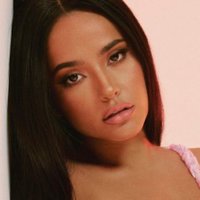 Becky G(@beckygarchives) 's Twitter Profile Photo