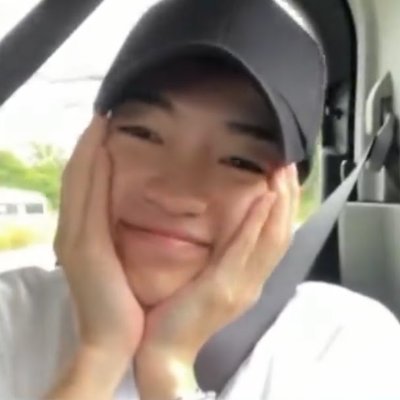 大人なにふぁむです。なにわちゃん達を全力で応援してます。基本箱推し❤️🧡🩷💛💜💙💚ですが、だいちゃんが強火担❤️