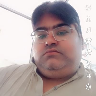 स्वतंत्र भारत समाचार पत्र/
समाजवादी यादव की पहचान है
बेटा फर्क सिर्फ इतना है
जहां से तेरे संपर्क हैं
वहां हमारा संबंध है