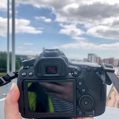 L_M_comms's profile picture. 