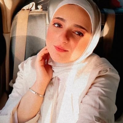 rabia_9650's profile picture. 